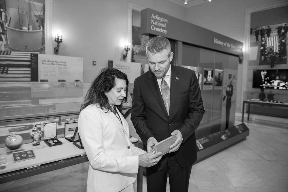 Prime Minister of Slovakia Peter Pellegrini Participates in a Wreath-Laying at the Tomb of the Unknown Soldier
