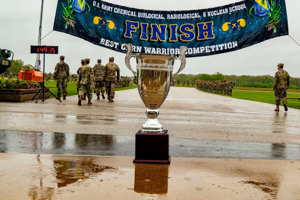 82nd Airborne Division Paratroopers complete Day 3 of the 2019 Best CBRN Warrior Competition