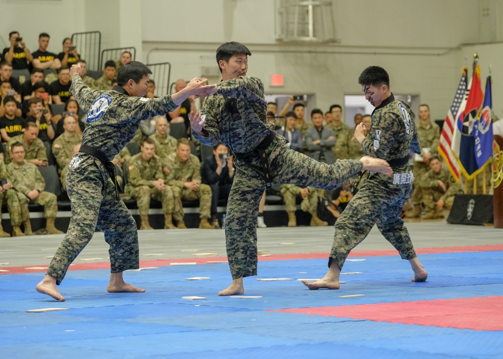 KATUSA-U.S. Soldier Friendship Week Closing Ceremony Brings Korean Culture to Life