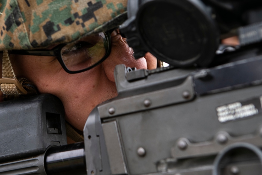 CLB-31 Marines refine machine gun team fundamentals