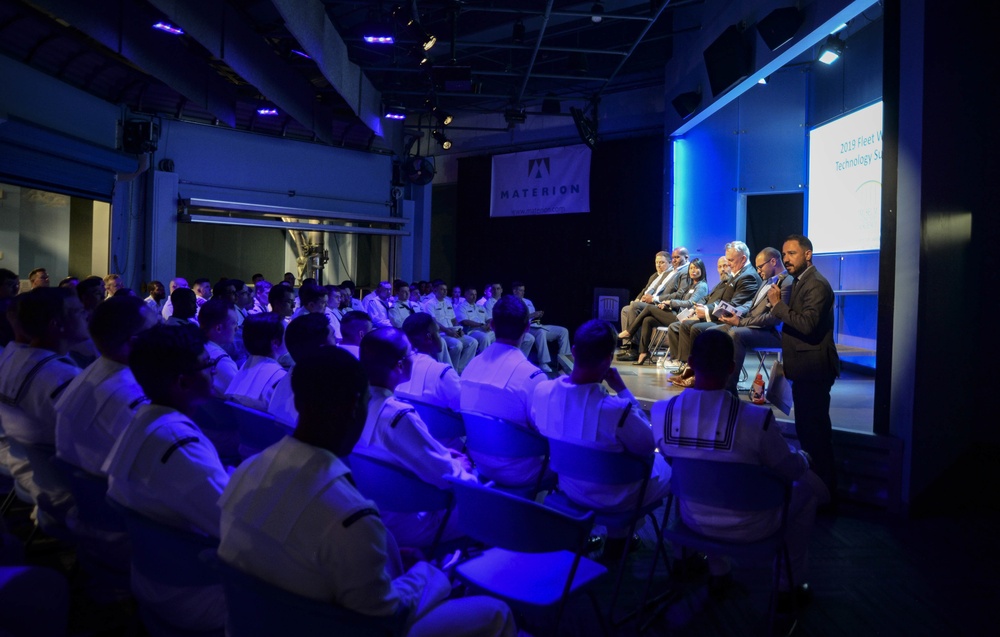 U.S. Navy Sailors Attend Tech Summit at Museum of Discovery and Science
