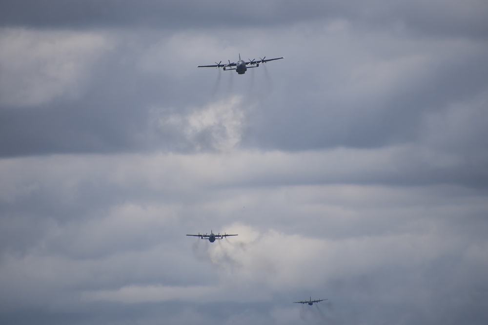 179th Airlift Wing performs air drop exercises with C-130H Hercules