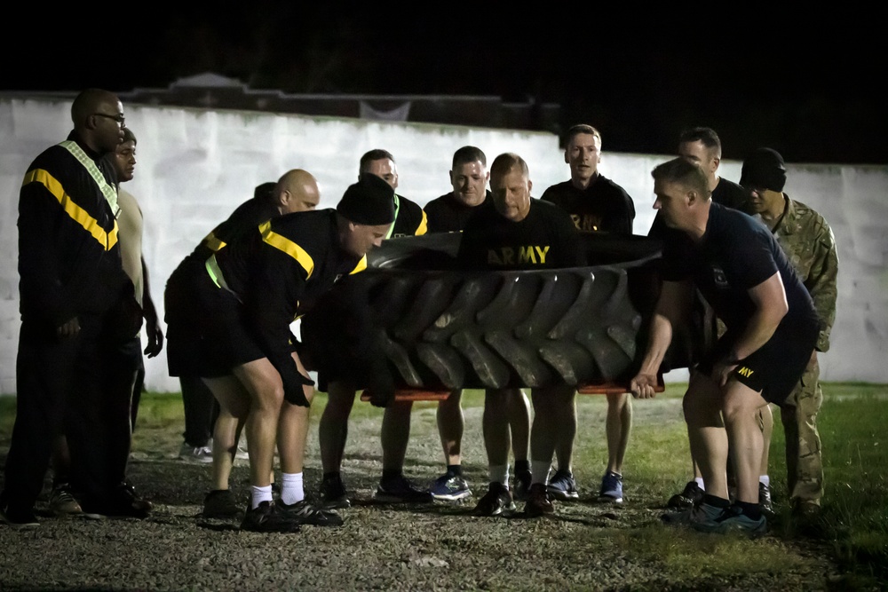 78th Training Division leaders make time for physical readiness