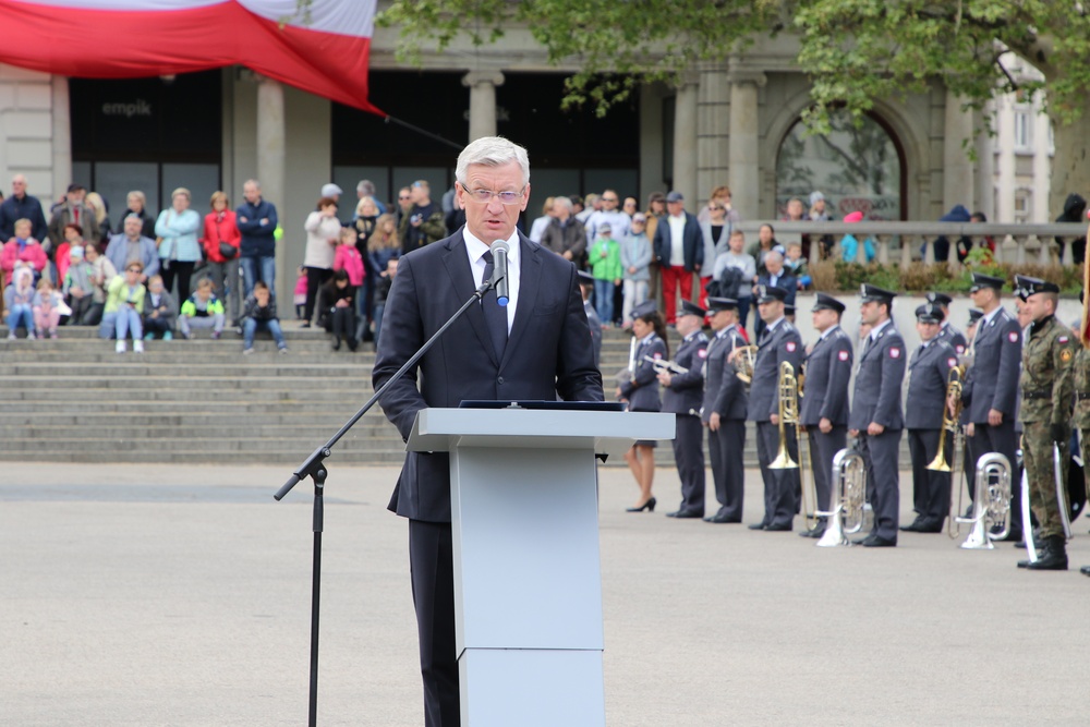 Poznan celebrates Constitution Day at Freedom Square