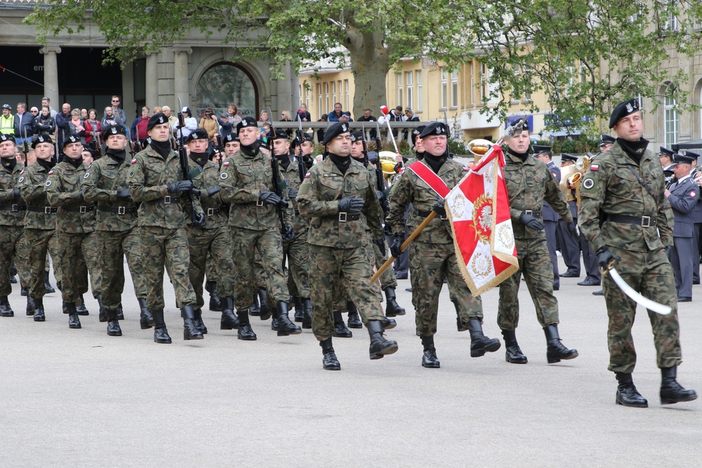 Poznan celebrates Constitution Day at Freedom Square