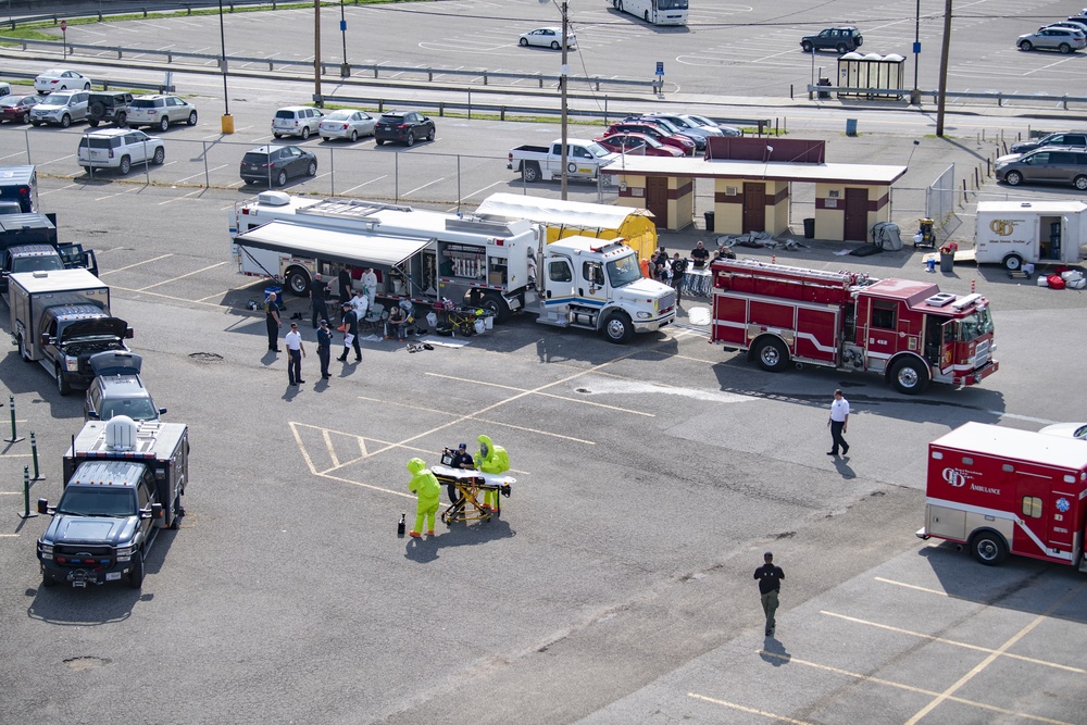 35th Civil Support Team, Charleston Fire Department conduct joint HAZMAT training