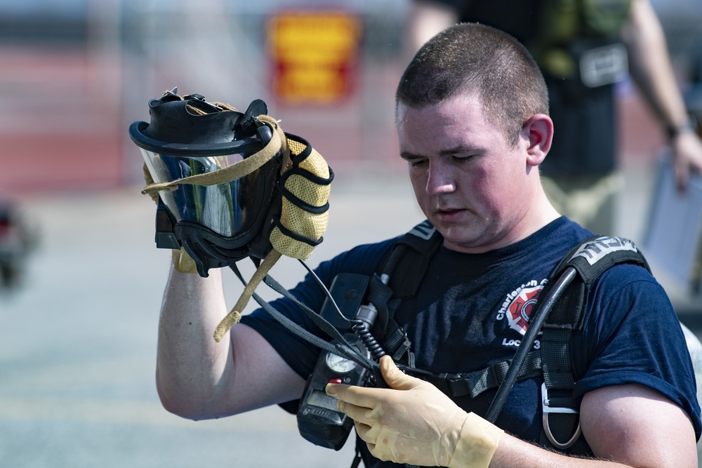 35th Civil Support Team, Charleston Fire Department conduct joint HAZMAT training