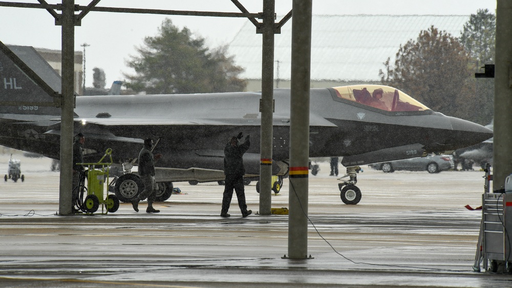 Hill Air Force Base hosts F-35A and F-16 integrated combat exercise