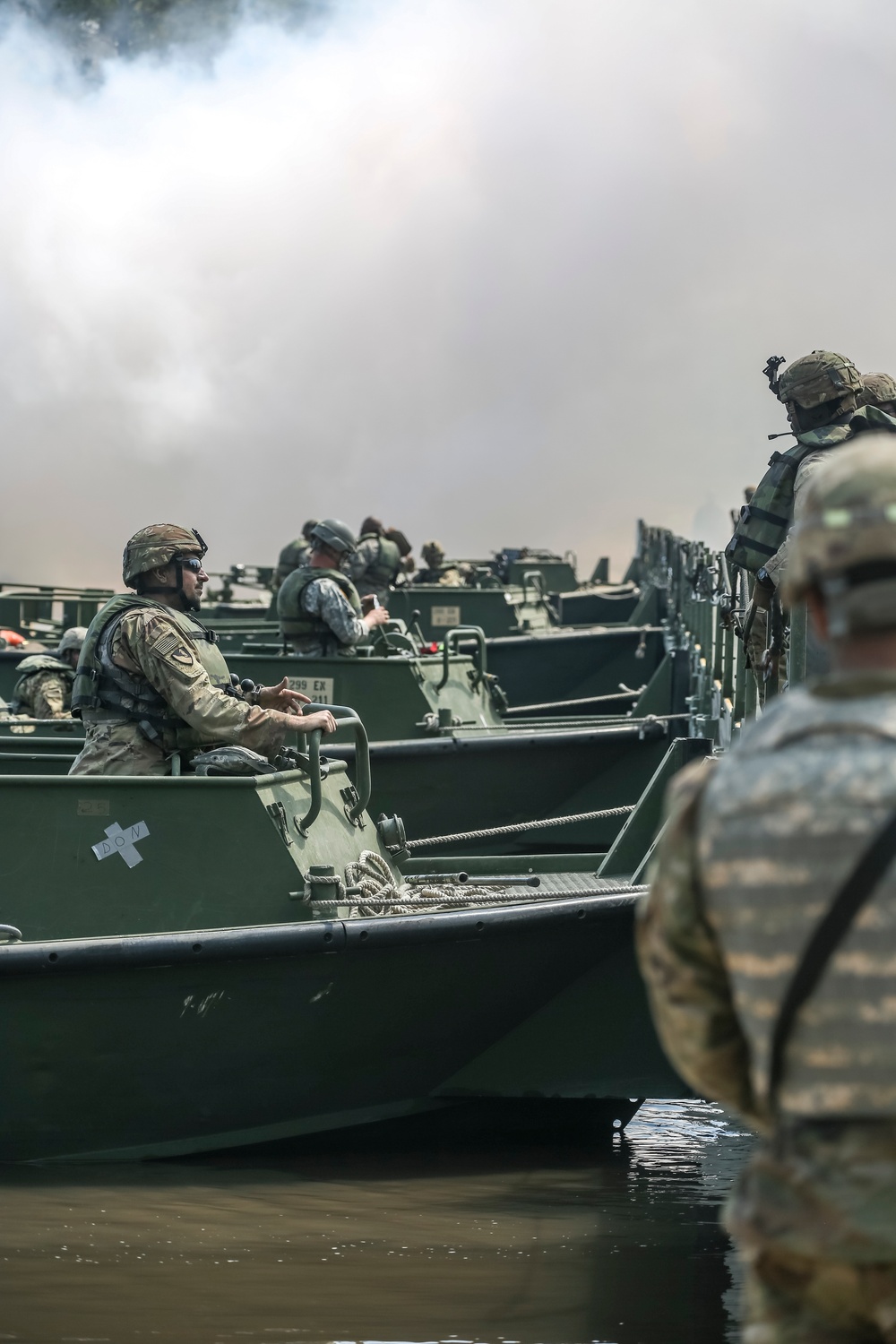 299th Engineer Company(MRBC)and Soldiers from 1st Brigade Combat Team, 82nd Airborne Division complete a wet gap crossing