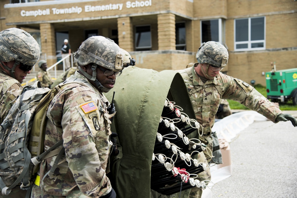 Soldiers Prepare Mass Casualty Decontamination