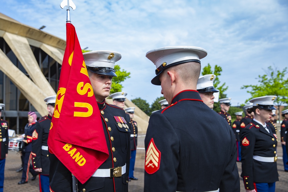 Vriginia International Tatto Dress Blues Inspection