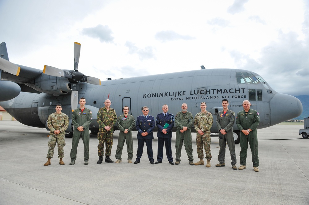 Leaders pose for picture