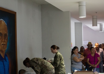 U.S. service members perform medical care at Innovative Readiness Training Puerto Rico 2019