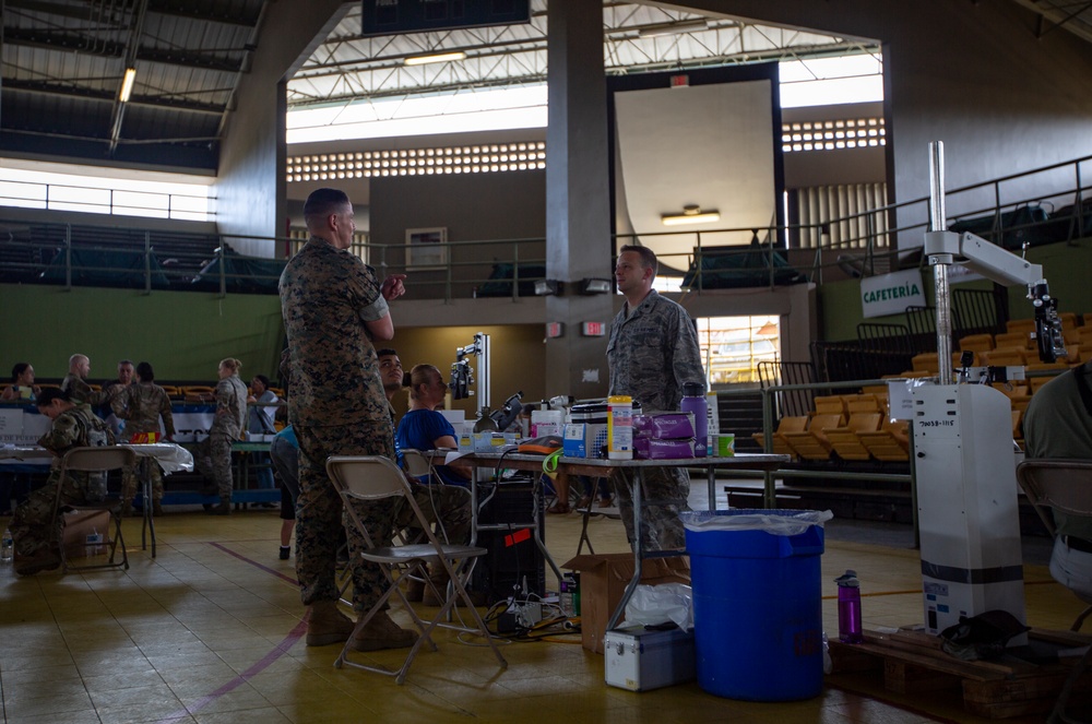 4th MLG commanding general, 4th Dental Battalion commanding officer visit service members supporting IRT Puerto Rico 2019