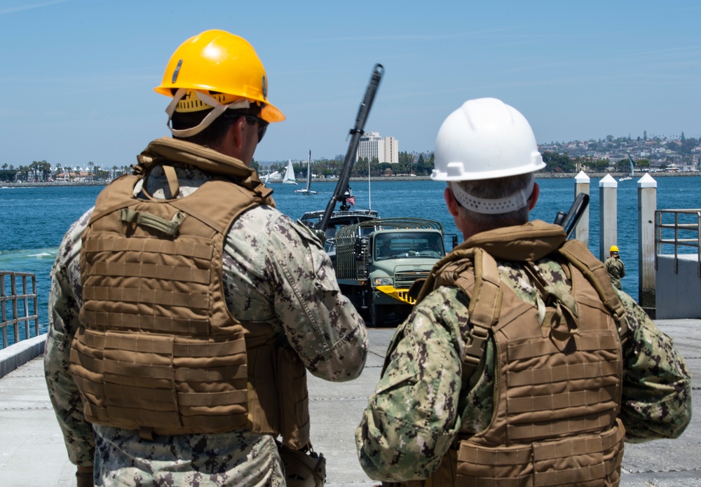 Sailors Conduct Mobile Readiness Exercise