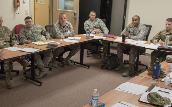 Otis holds flight commander's course