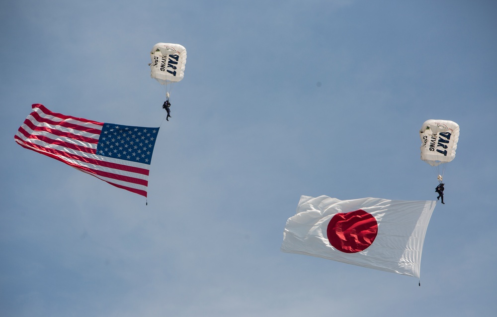 JMSDF, MCAS Iwakuni take Friendship Day 2019 to new altitudes