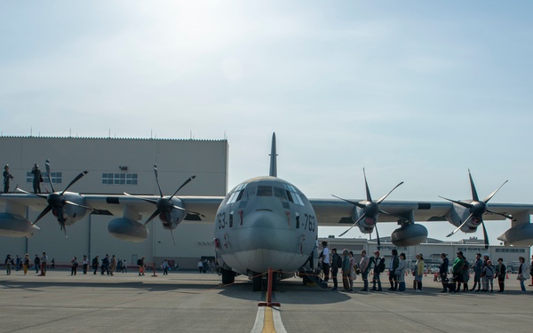 JMSDF, MCAS Iwakuni take Friendship Day 2019 to new altitudes