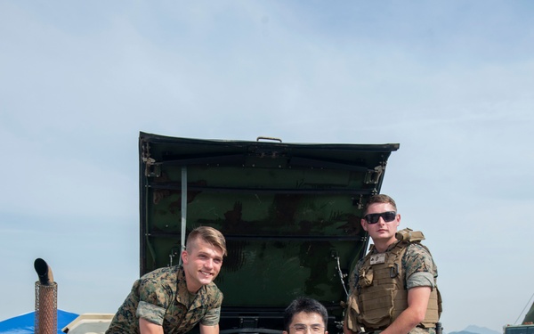 JMSDF, MCAS Iwakuni take Friendship Day 2019 to new altitudes