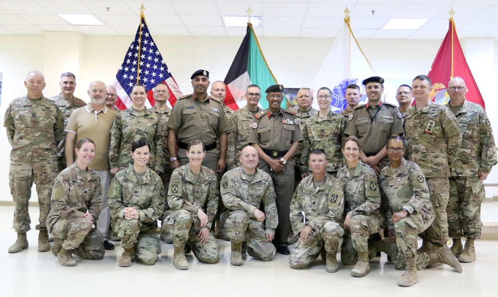 MG Ibrahim visits 452d CSH