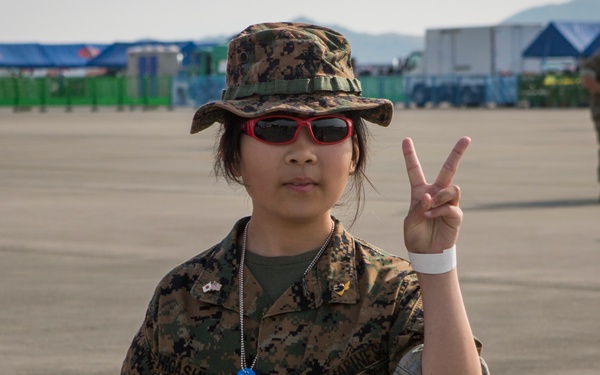 JMSDF, MCAS Iwakuni take Friendship Day 2019 to new altitudes