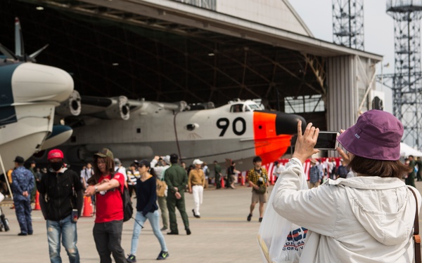 JMSDF, MCAS Iwakuni take Friendship Day 2019 to new altitudes