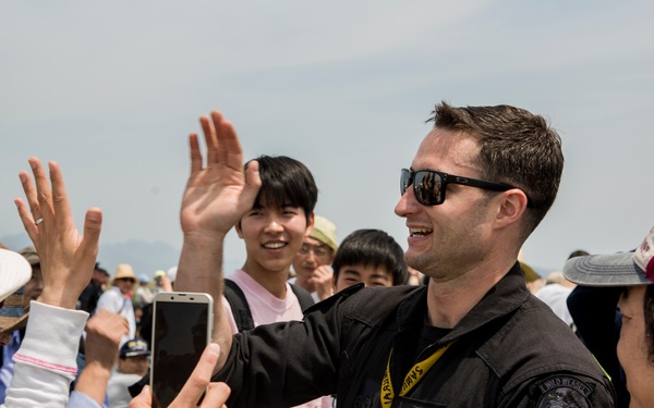 JMSDF, MCAS Iwakuni take Friendship Day 2019 to new altitudes