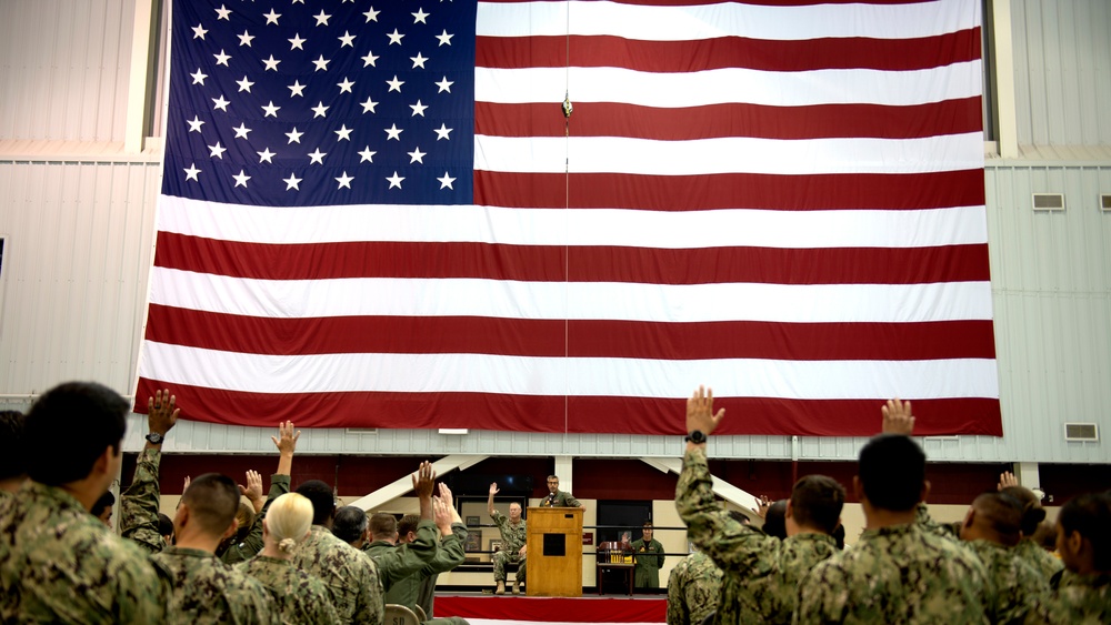 VR-57 Hosts Retirement Ceremony