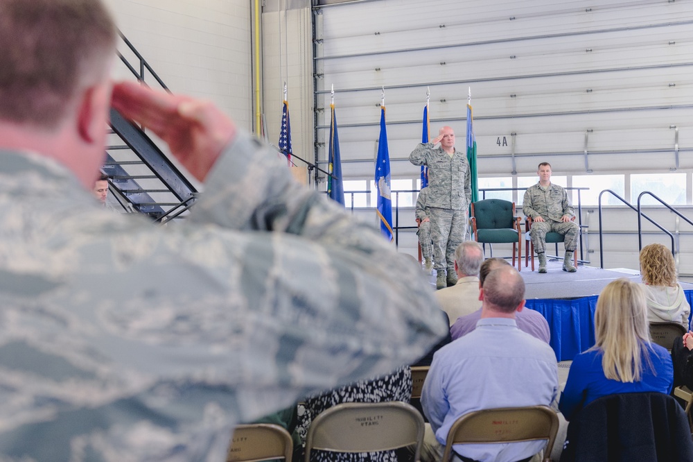 New Commander for the 158th MXG