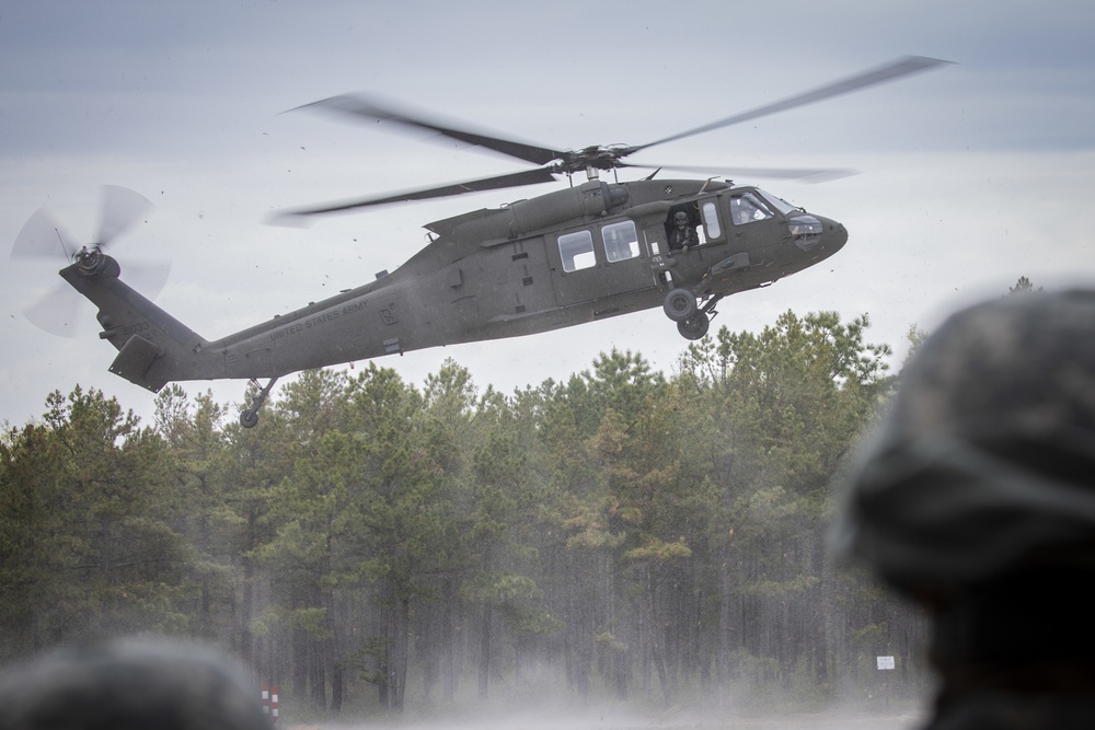 250th Brigade Support Battalion sling load training