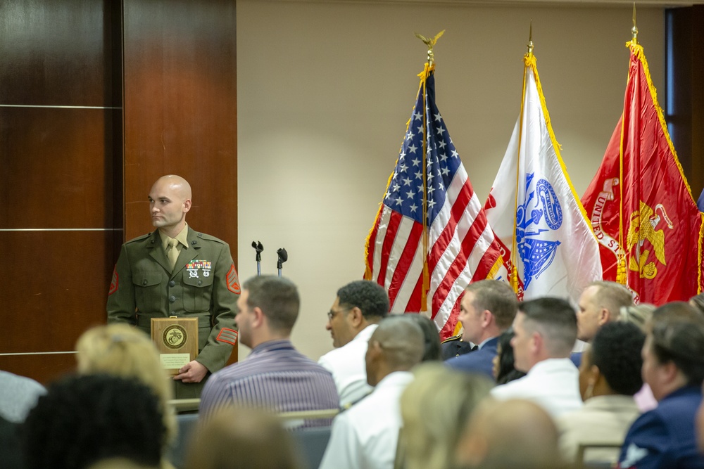 SMMC speaks at Geico Military Service Awards Ceremony