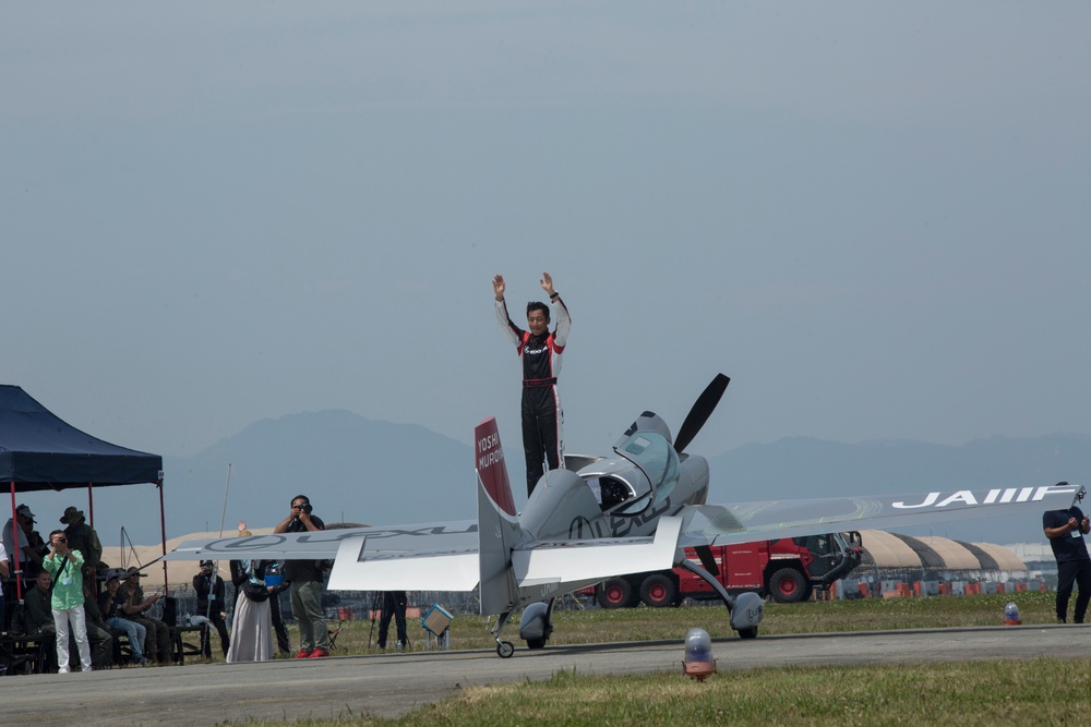 JMSDF, MCAS Iwakuni take Friendship Day 2019 to new altitudes