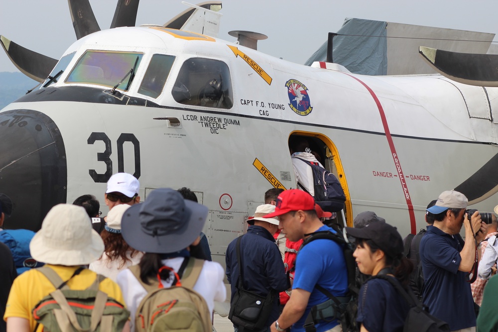 JMSDF, MCAS Iwakuni take Friendship Day 2019 to new altitudes