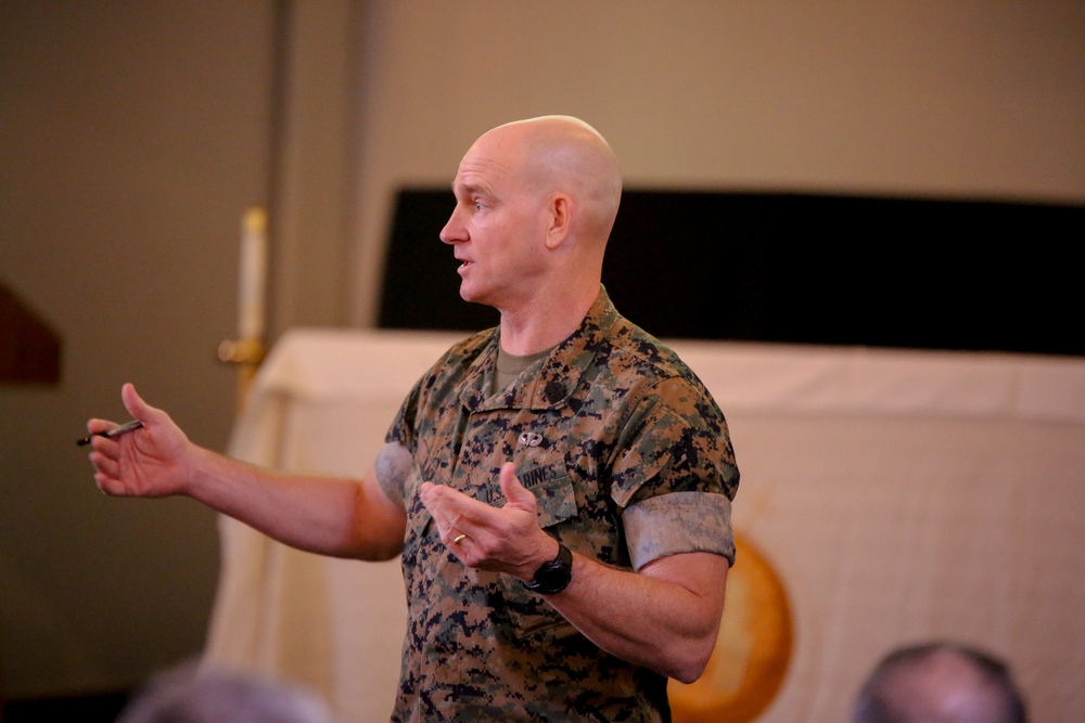 Sgt.Maj Black MARFOREUR/AF brief