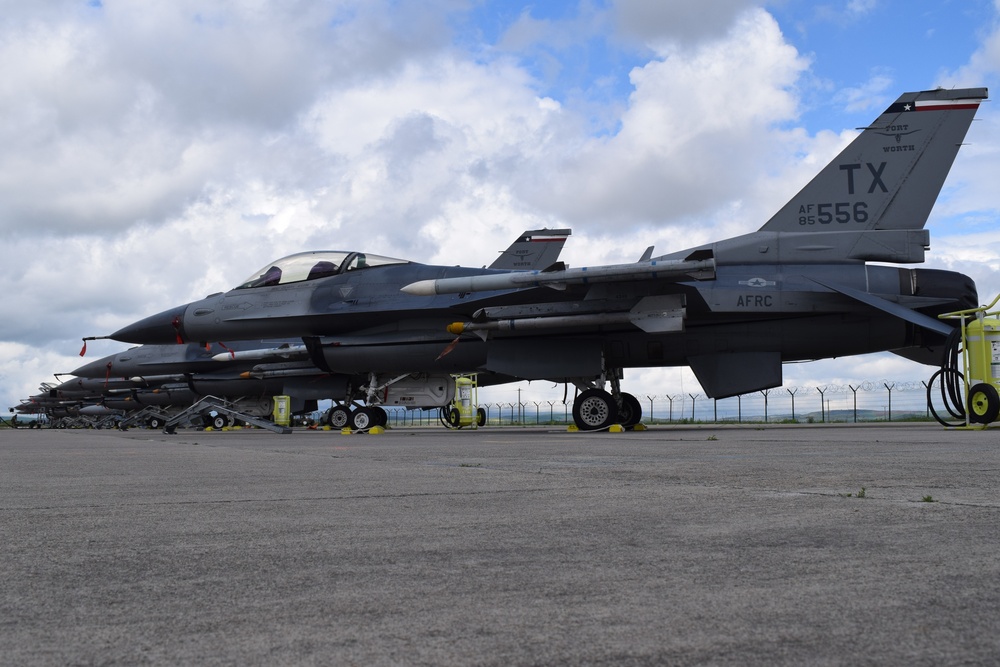 U.S. Air Force Reserve F-16C Fighting Falcons arrive in Romania for Theater Security Package 19.1