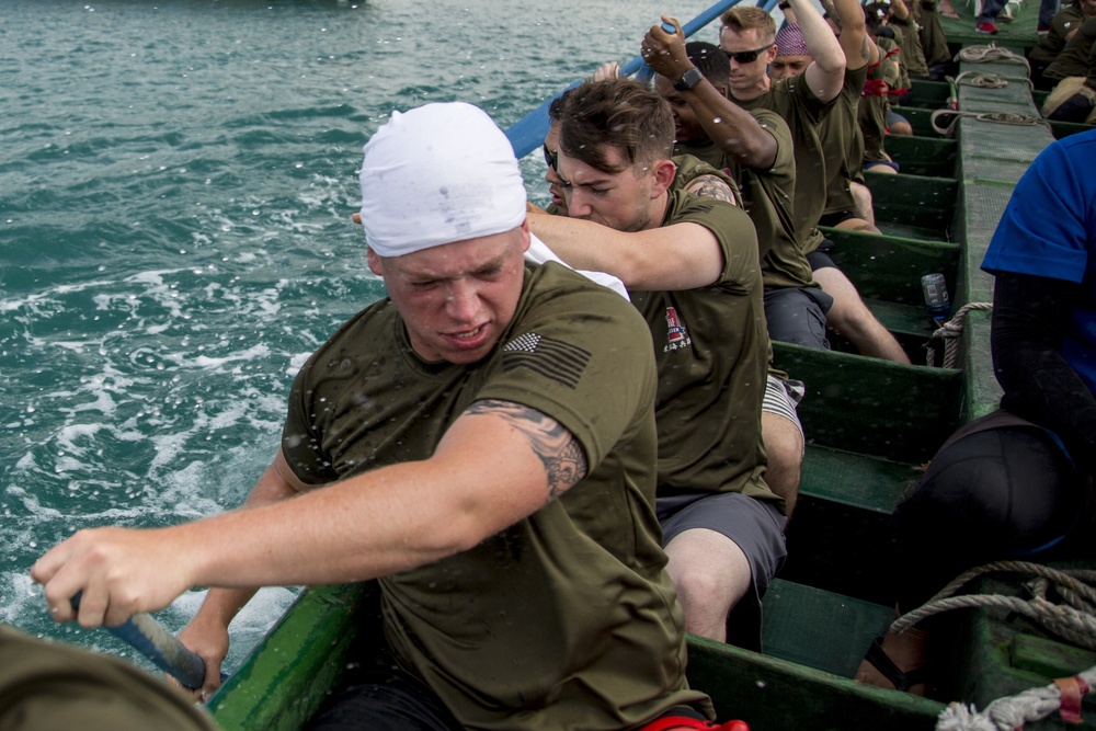 “Haarii!” Marines, sailors compete in annual Okinawan dragon boat race