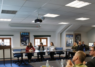 Marshall Center’s Faculty Roundtable Addresses Today’s Security Trends, Threats