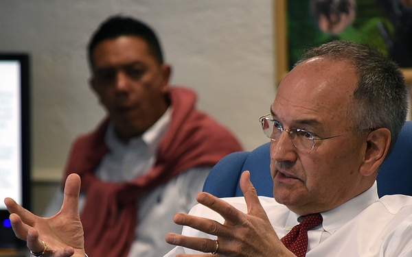 Marshall Center’s Faculty Roundtable Addresses Today’s Security Trends, Threats