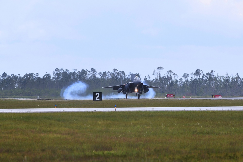 494th Fighter Squadron arrives for exercise Checkered Flag 19-1