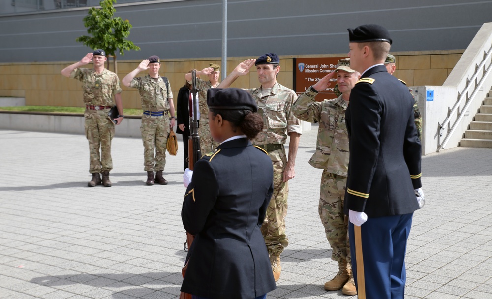 Lt. Gen. Ivan Jones CB, Commander Field Army, andmembers of his staff visited U.S. Army Europe headquarters.