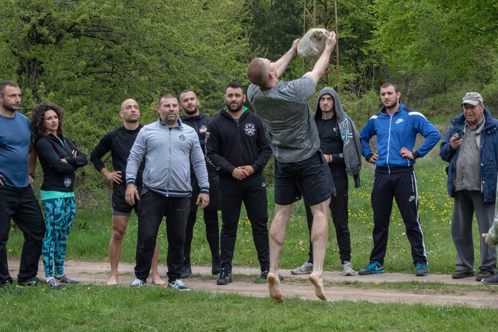 U.S Army Soldiers compete in Bulgarian ‘strong man’ competition