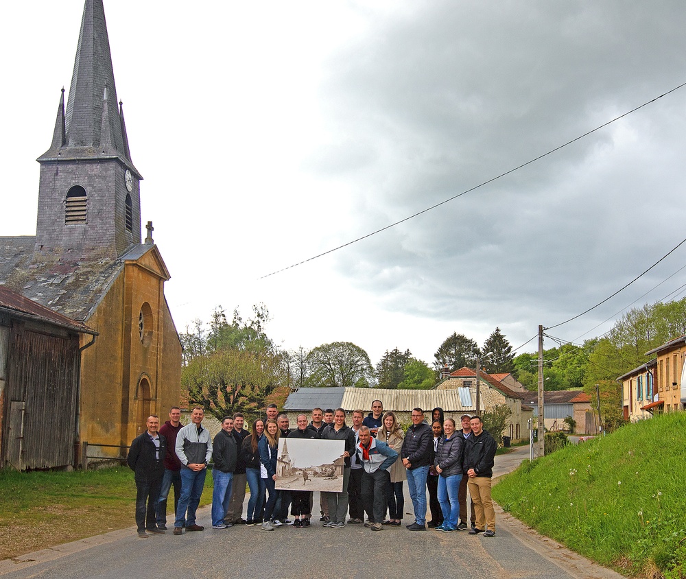 1st CAB Staff Re-Creates Historic WWI Photograph