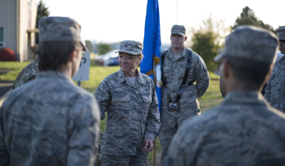 ORANG Commander visits the Portland Air National Guard Base