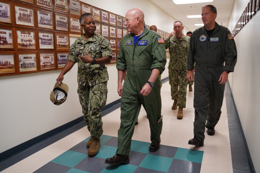 Commander, Naval Air Forces Visits NATTC