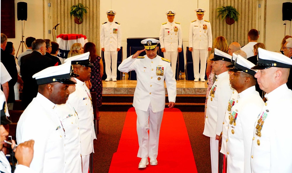 Commander, Submarine Group 10 Holds Change of Command