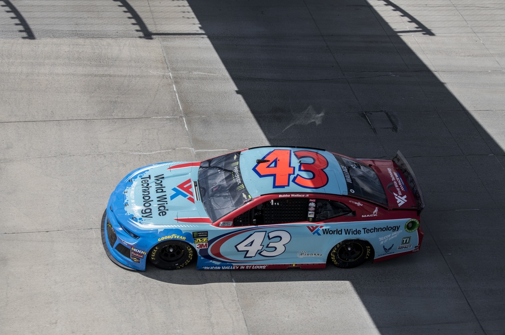 Team Dover Participates in DIS’ 50th Anniversary