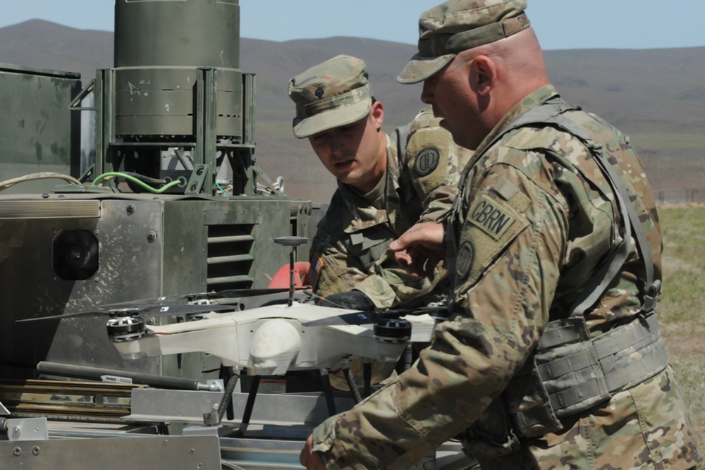 U.S. Army Soldiers and Marines participate in Joint Warfighting Assessment 19