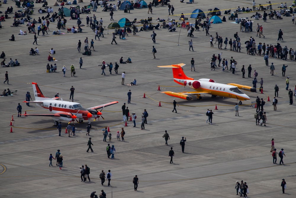 JMSDF, MCAS Iwakuni take Friendship Day 2019 to new altitudes