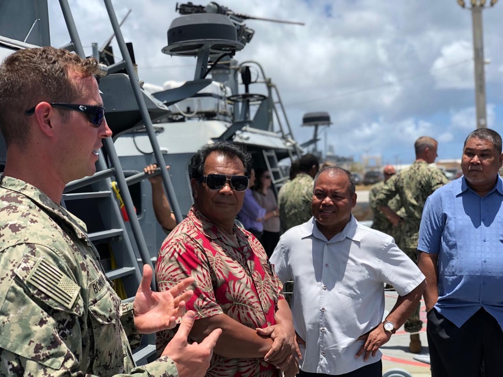 Republic Of Palau Vice President conducts visit with CRG-1, Det. Guam