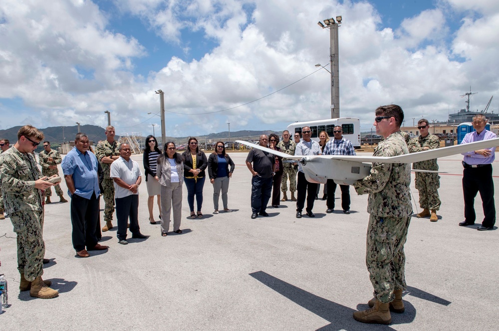 Republic Of Palau Vice President conducts visit with CRG-1, Det. Guam